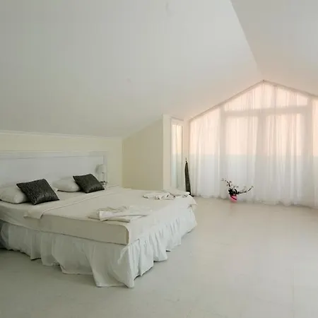 Orka Park Complex Apartment